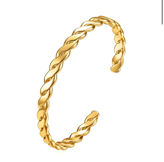 "Gold Rope Me Up" Bracelet