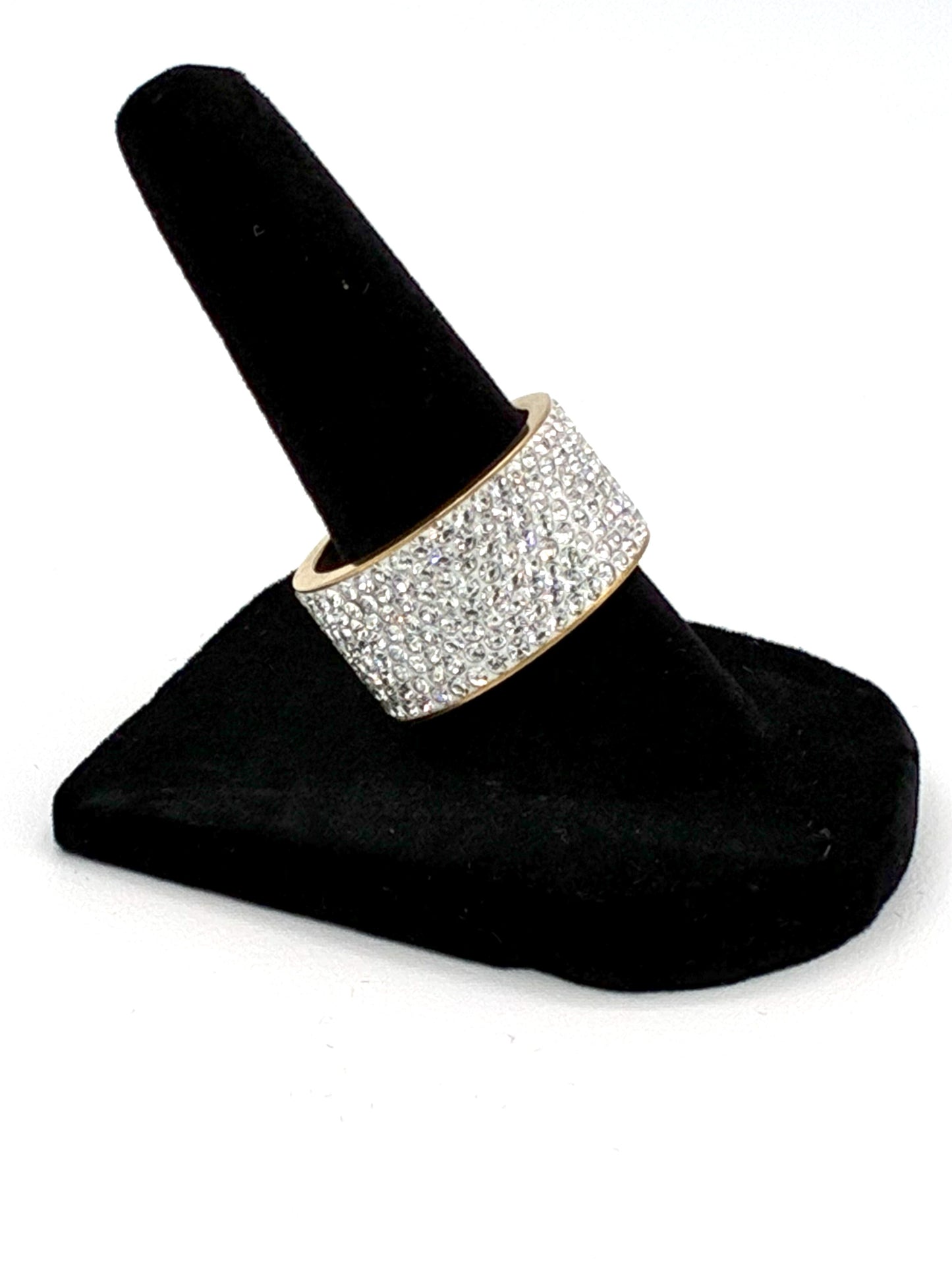 “Razzle Your Dazzle” Ring