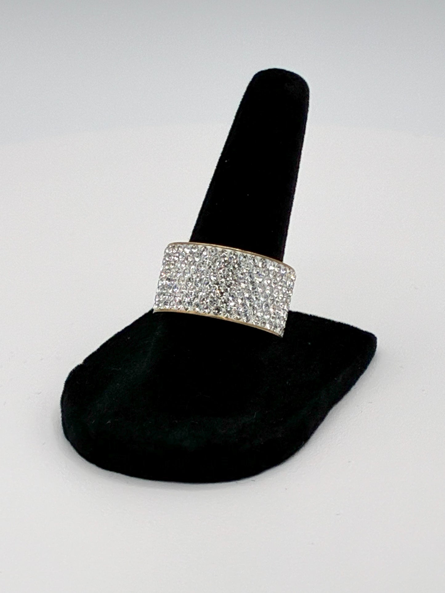 “Razzle Your Dazzle” Ring